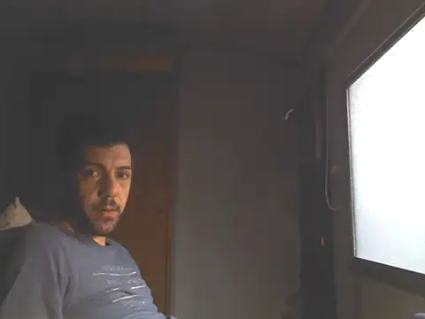 Snapshot of nicedick_bro chatting on 02/04/25, 10:43 nicedick bro online show from 02/04/25, 10:43