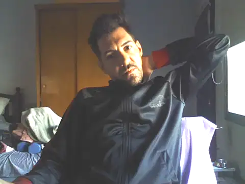 Snapshot of nicedick_bro chatting on 02/18/25, 01:00 nicedick bro online show from 02/18/25, 01:00