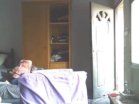 Snapshot of nicedick_bro chatting on 02/18/25, 04:05 nicedick bro online show from 02/18/25, 04:05