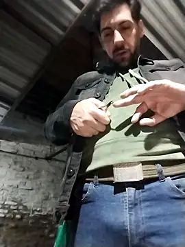 Snapshot of nicedick_bro chatting on 10/28/25, 05:55 nicedick bro online show from 10/28/25, 05:55