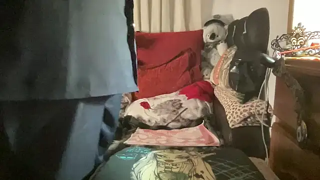 EroticVenetian online show from 02/17/26, 07:16