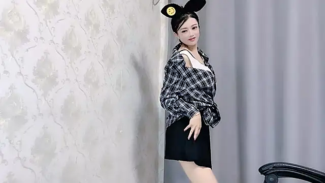 VIWVI online show from 10/05/25, 05:06