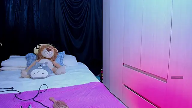 Karla hernandez  online show from 04/20/26, 11:02