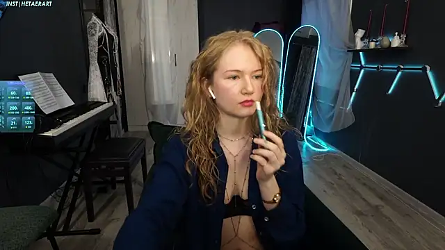 Alexandra Demore online show from 05/16/26, 06:50