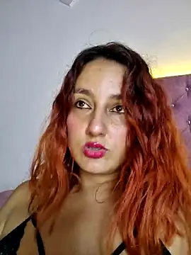 Snapshot of ANDREA_TWERK_ASS chatting on 05/24/26, 01:32 ANDREA TWERK ASS online show from 05/24/26, 01:32