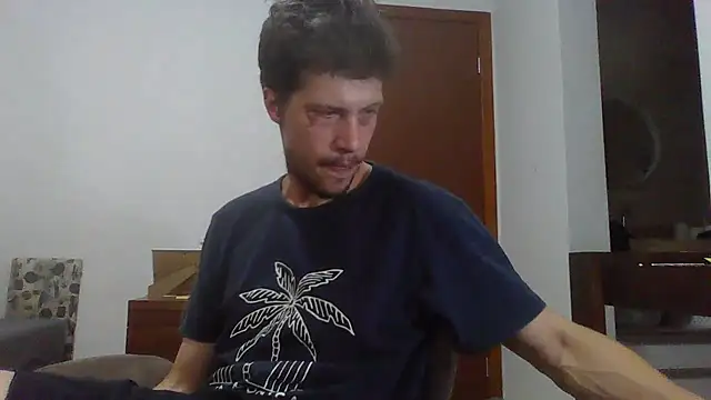 Snapshot of prorafadodoce chatting on 02/13/25, 06:05 prorafadodoce online show from 02/13/25, 06:05