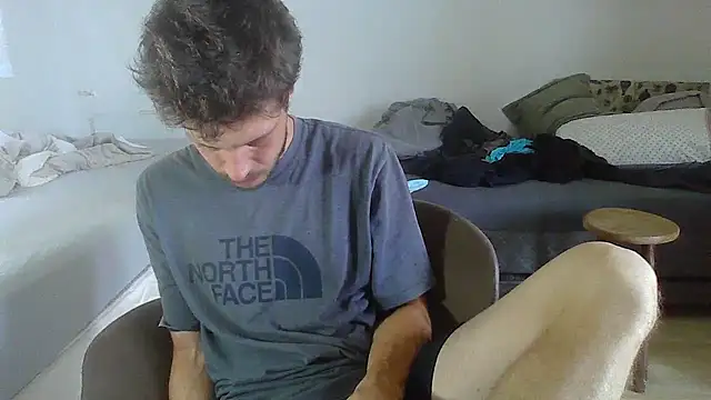 Snapshot of prorafadodoce chatting on 02/15/25, 12:54 prorafadodoce online show from 02/15/25, 12:54