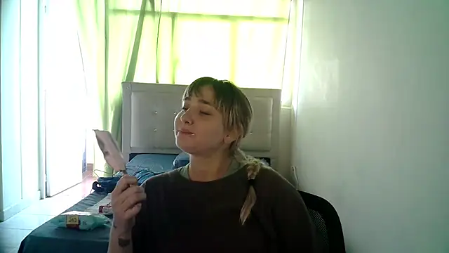 katy pp online show from 10/28/25, 08:55