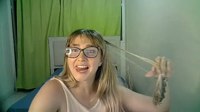 katy pp online show from 10/31/25, 01:17