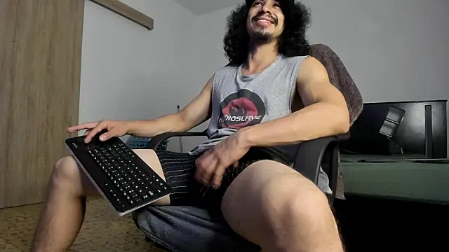 TristanWoods online show from 06/01/26, 07:59