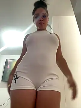 ashley Tompson1 online show from 10/24/25, 06:26