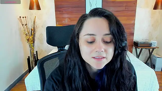 KatherineBond online show from 02/18/25, 07:52