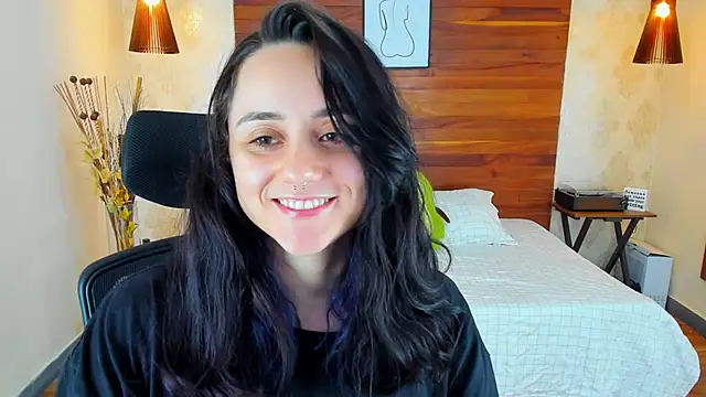 KatherineBond online show from 03/05/25, 12:27