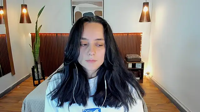 KatherineBond online show from 10/16/25, 07:48