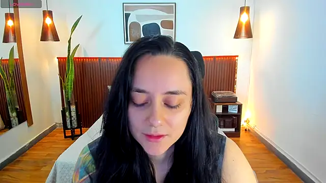 KatherineBond online show from 10/23/25, 07:34