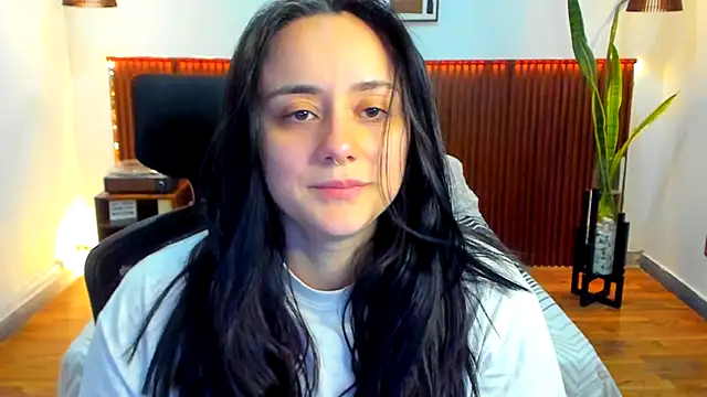 KatherineBond online show from 12/03/25, 07:45