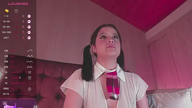 Sofi Blossom online show from 02/19/25, 08:10