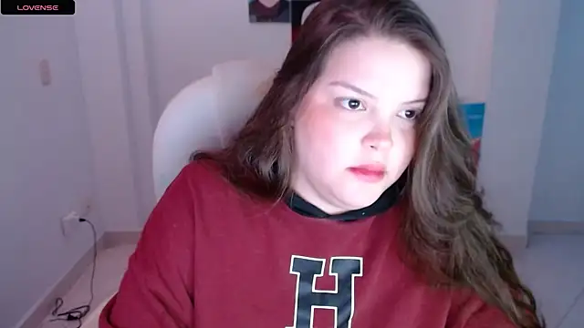 Snapshot of Gabiwaifu chatting on 12/22/24, 07:44 Gabiwaifu online show from 12/22/24, 07:44