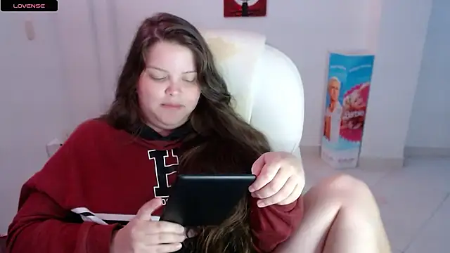 Snapshot of Gabiwaifu chatting on 12/22/24, 10:49 Gabiwaifu online show from 12/22/24, 10:49