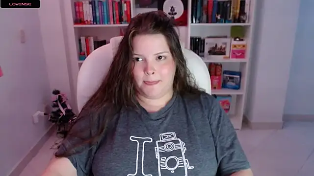 Snapshot of Gabiwaifu chatting on 01/11/25, 09:04 Gabiwaifu online show from 01/11/25, 09:04