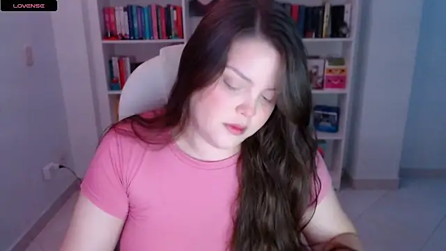 Snapshot of Gabiwaifu chatting on 01/14/25, 07:17 Gabiwaifu online show from 01/14/25, 07:17