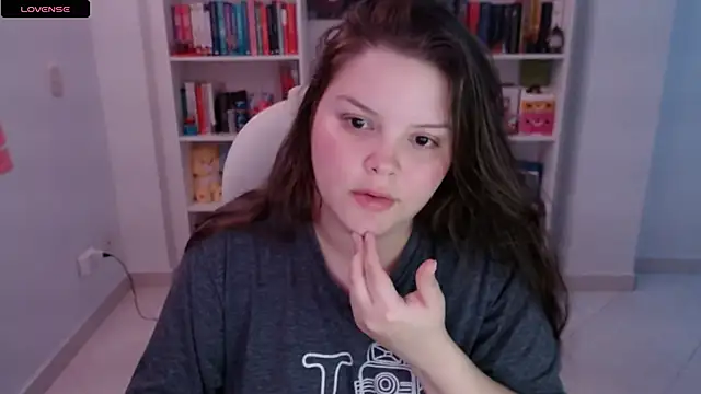 Snapshot of Gabiwaifu chatting on 01/19/25, 10:39 Gabiwaifu online show from 01/19/25, 10:39