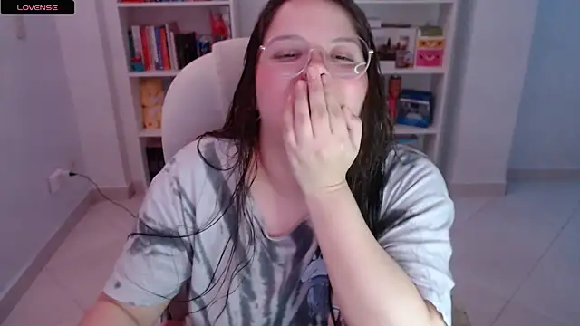 Snapshot of Gabiwaifu chatting on 02/02/25, 10:39 Gabiwaifu online show from 02/02/25, 10:39