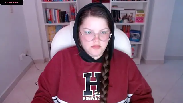 Snapshot of Gabiwaifu chatting on 02/09/25, 05:22 Gabiwaifu online show from 02/09/25, 05:22