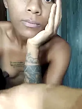 Snapshot of kelsie421 chatting on 12/18/24, 04:31 kelsie421 online show from 12/18/24, 04:31