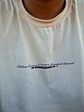 Priya Bong online show from 10/12/25, 04:11