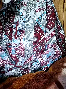 Priya Bong online show from 11/19/25, 02:55