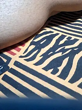 Priya Bong online show from 04/23/26, 12:29