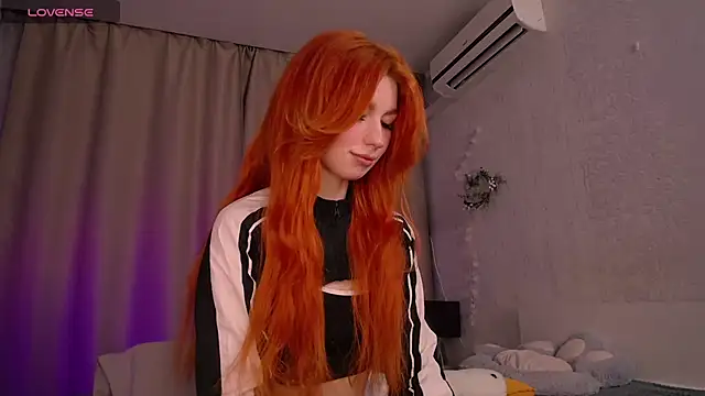 Evaa Moonn  online show from 01/20/25, 08:30