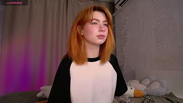 Evaa Moonn  online show from 09/13/25, 11:04