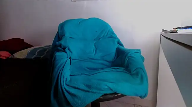 deividcloud36 online show from 03/01/25, 04:26