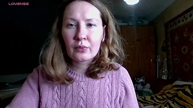 AnnaXLovers online show from 12/10/24, 02:28