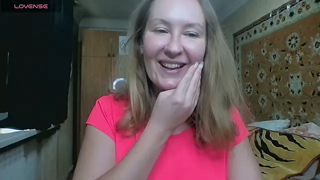 AnnaXLovers online show from 10/23/25, 12:48