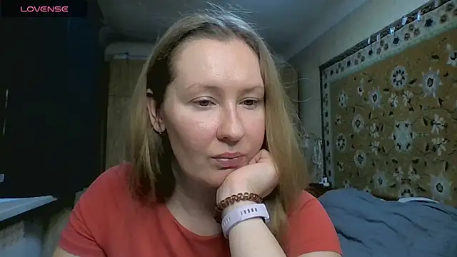 AnnaXLovers online show from 03/26/26, 09:37