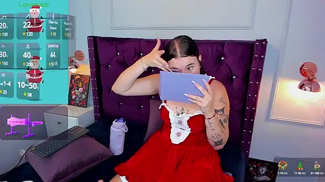 Danee 19  online show from 12/30/24, 12:42