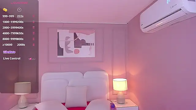 Danee 19  online show from 01/10/26, 02:08