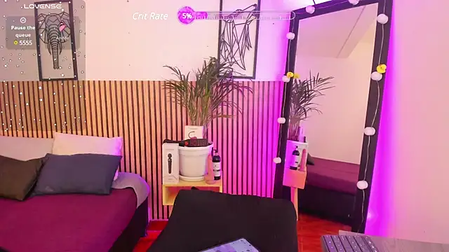 LILA ELLIOT online show from 03/19/25, 08:54