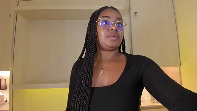 tamaraa smiith online show from 03/21/26, 07:39