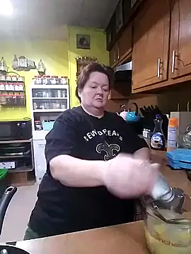 Bayou Woman68 online show from 01/11/26, 05:29