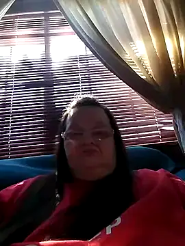 Snapshot of Bayou_Woman68 chatting on 02/22/26, 06:06 Bayou Woman68 online show from 02/22/26, 06:06