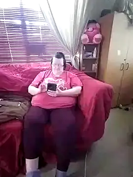 Snapshot of Bayou_Woman68 chatting on 04/07/26, 06:19 Bayou Woman68 online show from 04/07/26, 06:19