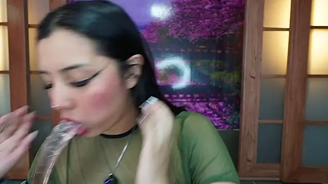 Snapshot of miss_lizith chatting on 09/09/25, 11:10 miss lizith online show from 09/09/25, 11:10
