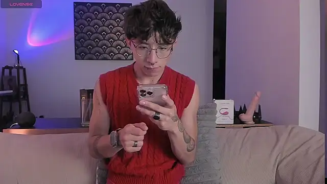 im  thomass online show from 12/18/25, 01:22