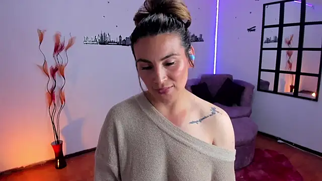 Elizabeth taylor b online show from 10/21/25, 11:27