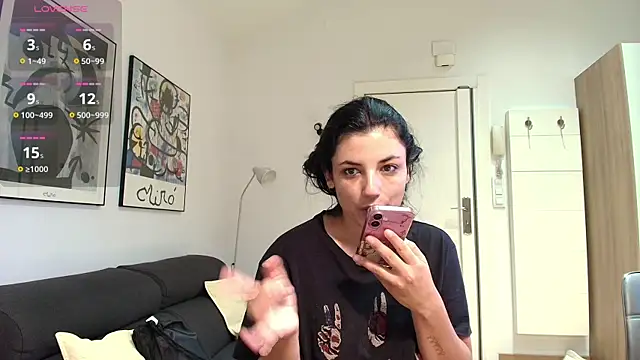 Arya 33 online show from 09/19/25, 06:15