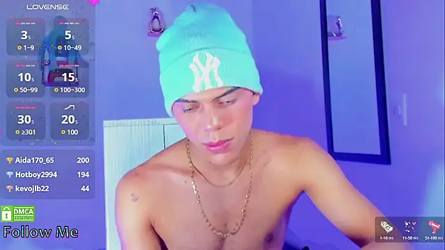 Snapshot of visaelX chatting on 03/15/25, 05:26 visaelX online show from 03/15/25, 05:26